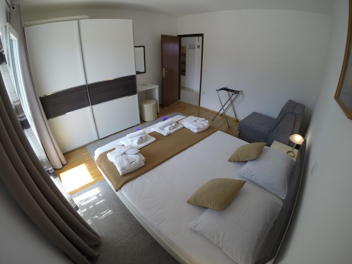 Apartment A. Zizic 斯拉汀 外观 照片