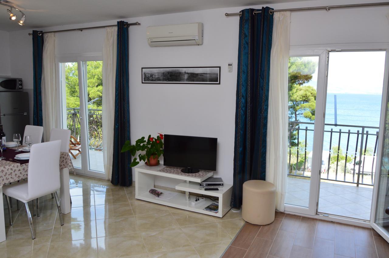 Apartment A. Zizic 斯拉汀 外观 照片