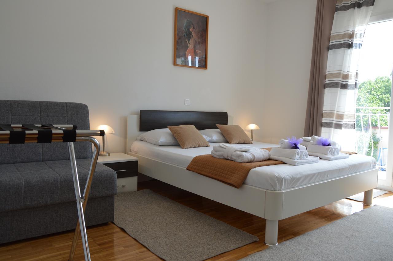 Apartment A. Zizic 斯拉汀 外观 照片